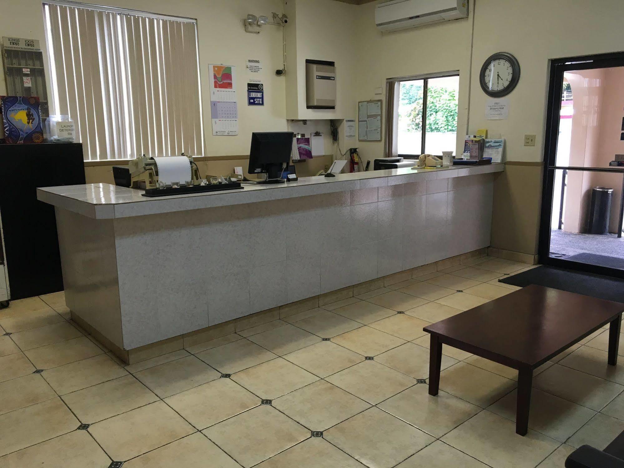 Tamuning Plaza Hotel Ngoại thất bức ảnh